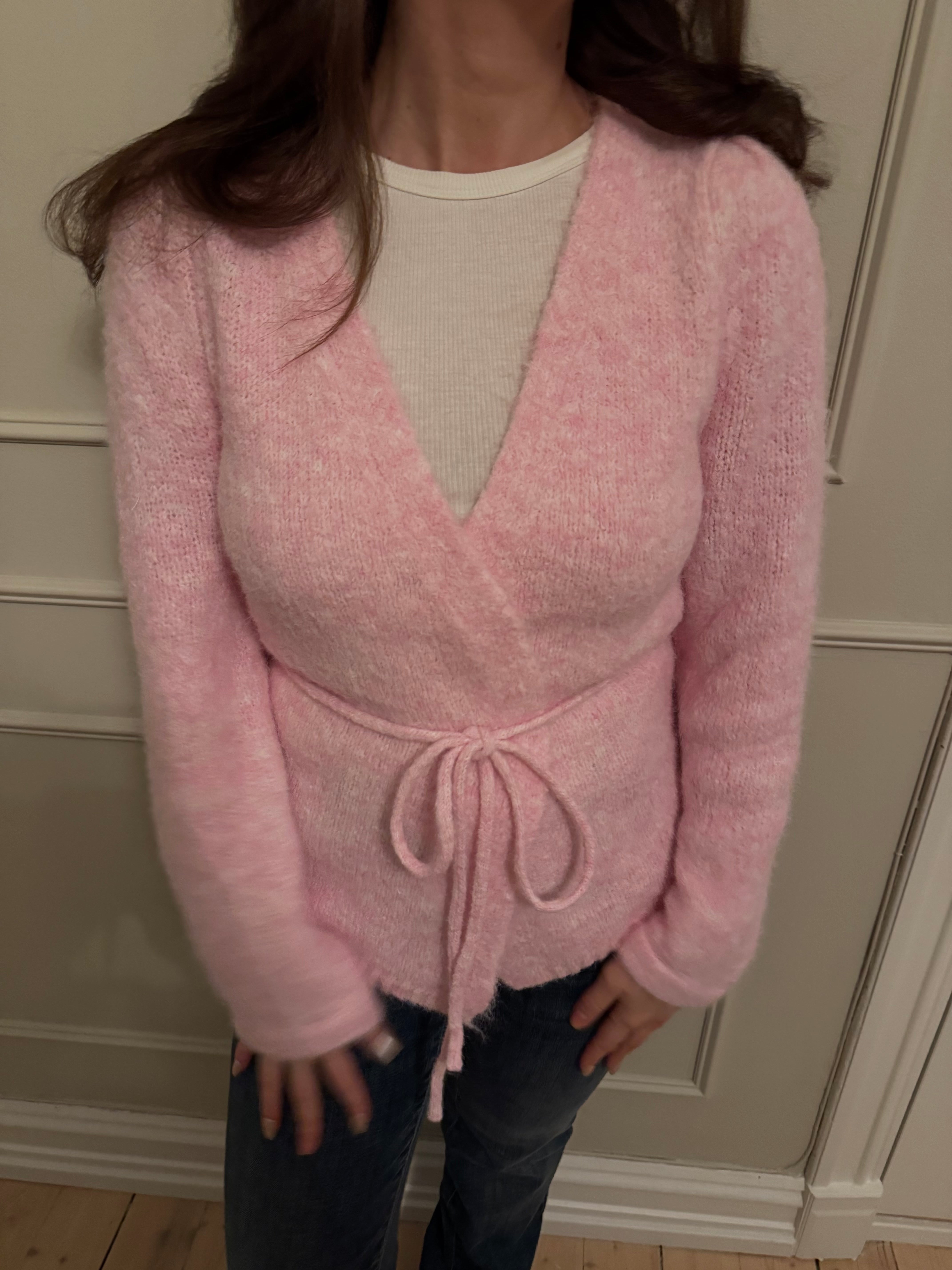 VIBOWS Knit Cardigan - Cherry Blossom